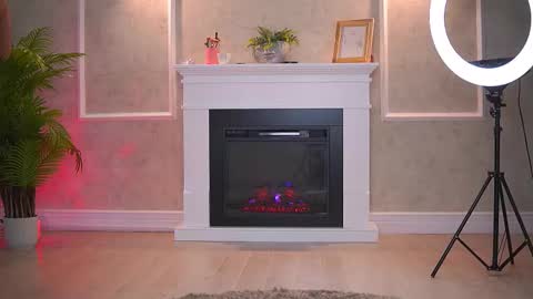 Snapshot of abbela_white chatting on 09/20/25, 06:14 Alexa online show from 09/20/25, 06:14