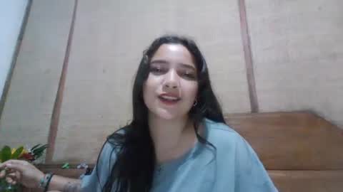 Snapshot of abbie_23 chatting on 09/25/25, 02:04 Abbie cute online show from 09/25/25, 02:04