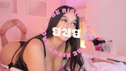 Snapshot of abbie_foxxx chatting on 01/19/25, 12:06 abbie online show from 01/19/25, 12:06