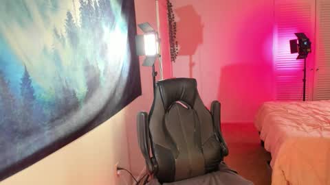 Abbie  Morgan online show from 11/02/25, 10:45