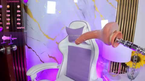 abby_deep_2 online show from 09/26/25, 10:08