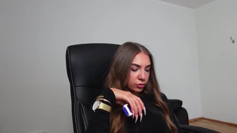 Snapshot of abby_laker chatting on 10/21/25, 01:12 ABBY LAKER online show from 10/21/25, 01:12