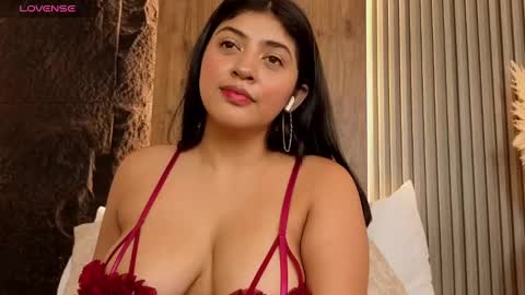 Snapshot of abby_millerr_ chatting on 02/15/25, 04:01 Abbygail online show from 02/15/25, 04:01