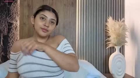 Snapshot of abby_millerr_ chatting on 09/23/25, 12:19 Abbygail online show from 09/23/25, 12:19