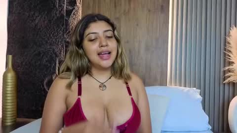 Snapshot of abby_millerr_ chatting on 10/04/25, 12:36 Abbygail online show from 10/04/25, 12:36