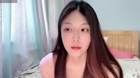 Snapshot of abby_min_min_173 chatting on 09/16/25, 01:50 abby_min_min_173 online show from 09/16/25, 01:50