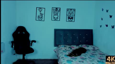 Abby online show from 11/09/25, 12:42