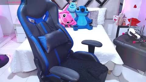 Snapshot of abby_sexyxx chatting on 12/07/24, 09:11 abby sexyxx online show from 12/07/24, 09:11