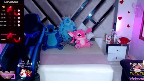 Snapshot of abby_sexyxx chatting on 12/16/24, 01:21 abby sexyxx online show from 12/16/24, 01:21