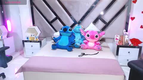 Snapshot of abby_sexyxx chatting on 12/17/24, 07:59 abby sexyxx online show from 12/17/24, 07:59