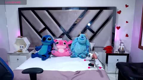 Snapshot of abby_sexyxx chatting on 01/01/25, 12:00 abby sexyxx online show from 01/01/25, 12:00