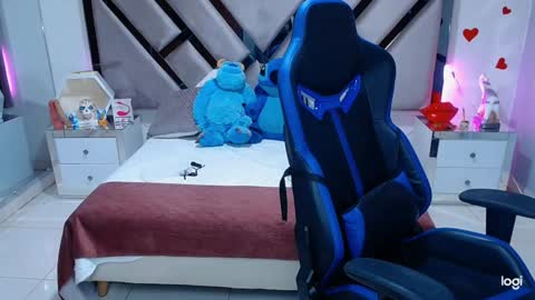 Snapshot of abby_sexyxx chatting on 01/30/25, 12:39 abby sexyxx online show from 01/30/25, 12:39