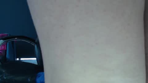 Snapshot of abby_taylorr_ chatting on 02/18/25, 01:44 Vannesa online show from 02/18/25, 01:44