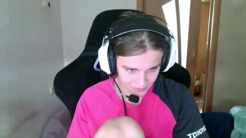 abbysal_blade online show from 10/08/25, 08:56