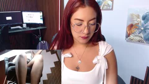Snapshot of abbystones chatting on 03/10/25, 06:23 Abby Stones online show from 03/10/25, 06:23