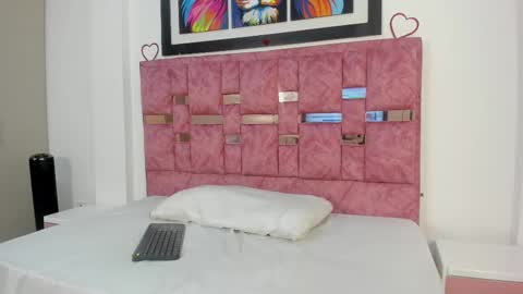 Snapshot of abella_lov chatting on 10/02/25, 12:12 abella_lov online show from 10/02/25, 12:12