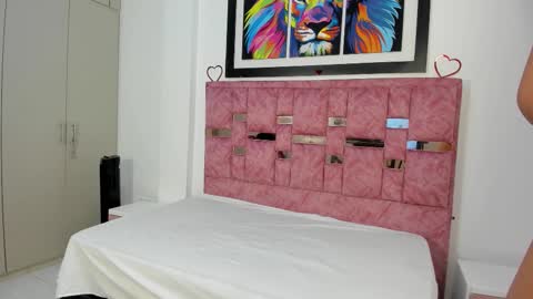 abella_lov online show from 10/23/25, 12:26