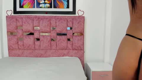 abella_lov online show from 10/24/25, 12:23