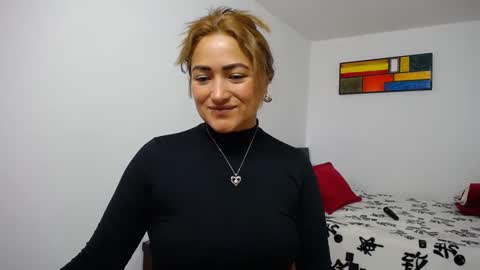 Snapshot of abie_spicy_ chatting on 09/25/25, 01:48 ximena online show from 09/25/25, 01:48