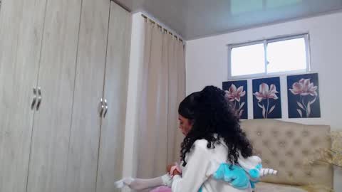 Abigail online show from 10/03/25, 12:13