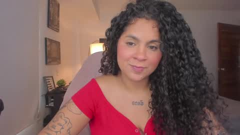 Abigail online show from 01/08/25, 03:50