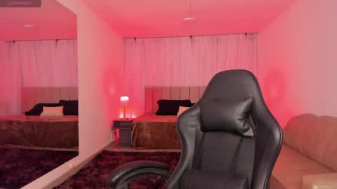 Abigail online show from 03/10/25, 06:59