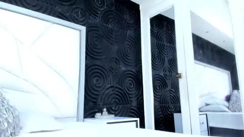 Abigail online show from 10/20/25, 11:10