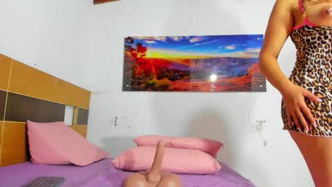 Snapshot of abiigail_fox chatting on 01/11/25, 06:03 Abigail online show from 01/11/25, 06:03