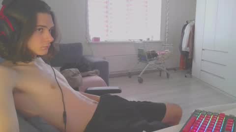 hi  cum in pvt noi extra tip online show from 12/27/24, 09:50