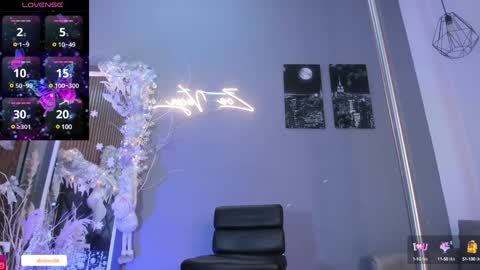 Snapshot of abril_ricci chatting on 12/22/24, 07:33 Abril online show from 12/22/24, 07:33