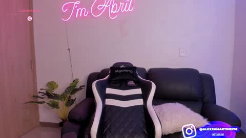 My name is Alexa. Please say hello I like to chat with you. If you have requests please use tip online show from 01/14/25, 04:47
