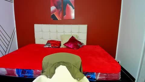 ABRIL online show from 12/07/24, 05:04