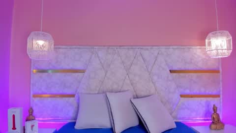 Aby    online show from 10/30/25, 11:44