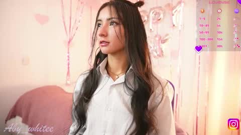   Aby   online show from 10/19/25, 02:34