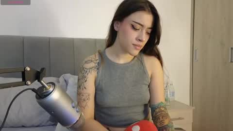 Lana 3 online show from 02/24/25, 12:41