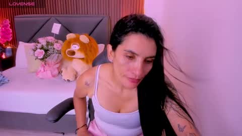 Snapshot of ada_oconnor_x_ chatting on 03/08/25, 04:06 ada oconnor x ..flaca..bella online show from 03/08/25, 04:06