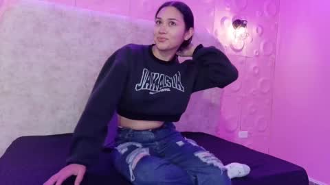 Snapshot of adaira31 chatting on 11/03/25, 02:57 Adaira online show from 11/03/25, 02:57