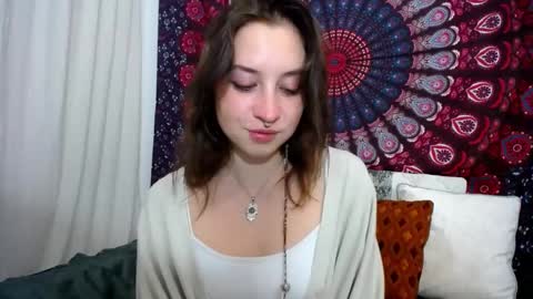 Snapshot of adalyndirty chatting on 11/18/25, 07:29 Adalyn online show from 11/18/25, 07:29