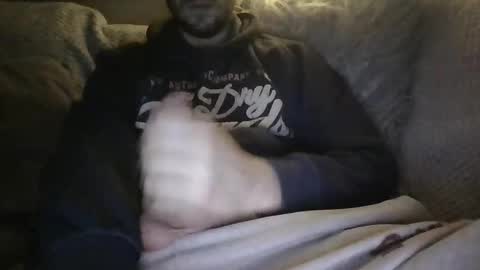 Snapshot of adam0910 chatting on 01/10/25, 11:50 adam0910 online show from 01/10/25, 11:50
