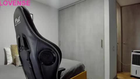 adam clarke online show from 10/19/25, 09:04