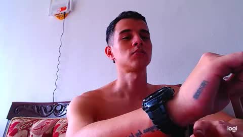 adam hot11 online show from 11/14/25, 08:40