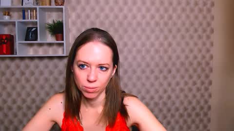 adamais_ online show from 11/08/25, 06:24