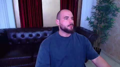 Snapshot of adamjameson chatting on 10/13/25, 05:07 AdamJameson online show from 10/13/25, 05:07