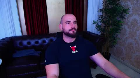 Snapshot of adamjameson chatting on 10/24/25, 04:53 AdamJameson online show from 10/24/25, 04:53