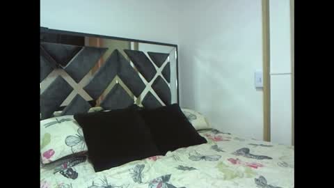 Snapshot of adan_eva960 chatting on 11/08/25, 01:00 eva online show from 11/08/25, 01:00