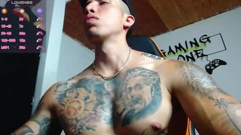 Snapshot of adan_hudson chatting on 01/26/25, 07:20 Anderson online show from 01/26/25, 07:20