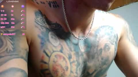 Snapshot of adan_hudson chatting on 02/11/25, 11:22 Anderson online show from 02/11/25, 11:22