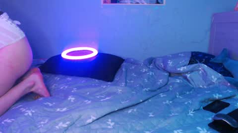 Snapshot of adanett chatting on 01/28/25, 02:21 adanett online show from 01/28/25, 02:21
