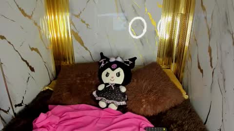 Snapshot of adara_sweet20 chatting on 11/11/25, 07:36 adara_sweet20 online show from 11/11/25, 07:36