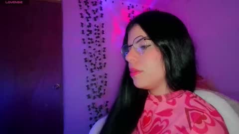 Adara online show from 10/21/25, 07:03